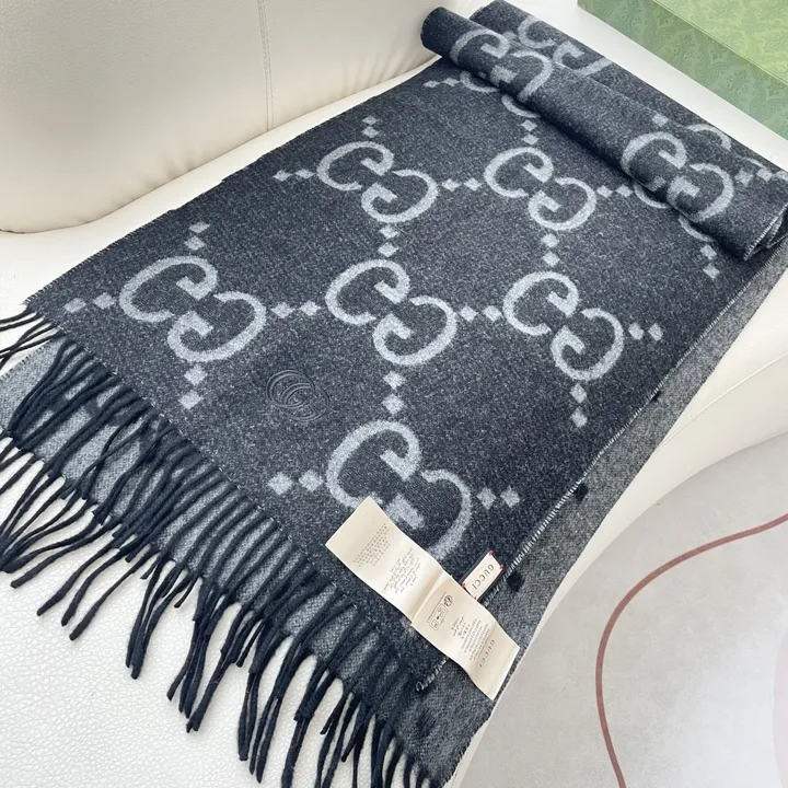 スーパーコピー グッチ マフラー