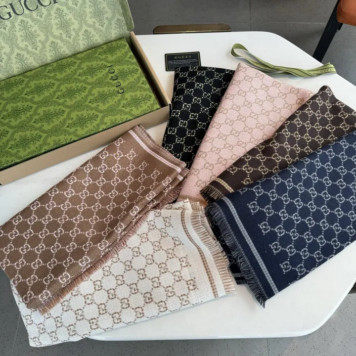 スーパーコピー グッチ マフラー