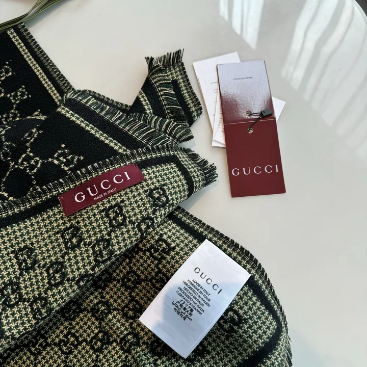 スーパーコピー グッチ マフラー