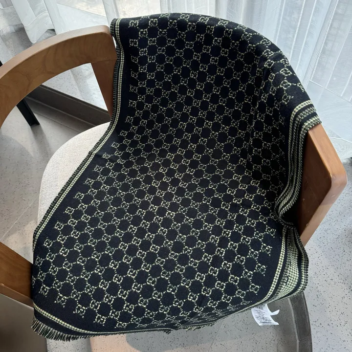 スーパーコピー グッチ マフラー