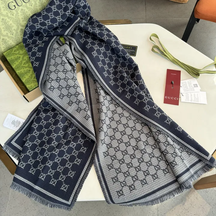 スーパーコピー グッチ マフラー