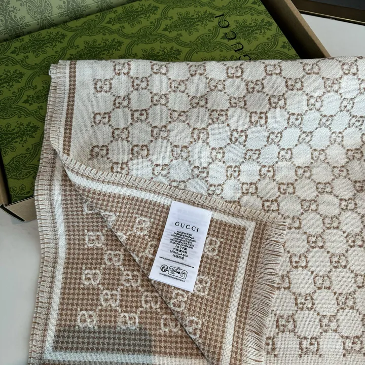 スーパーコピー グッチ マフラー