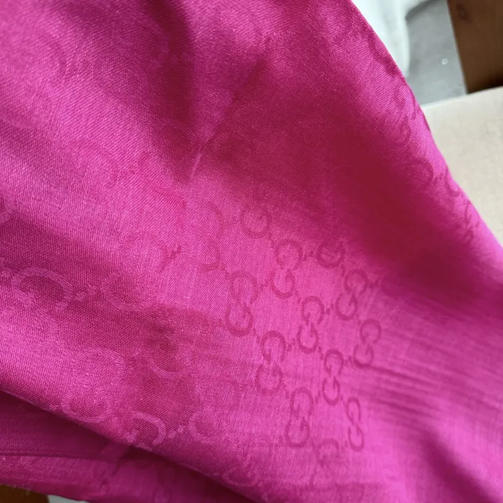 スーパーコピー グッチ マフラー