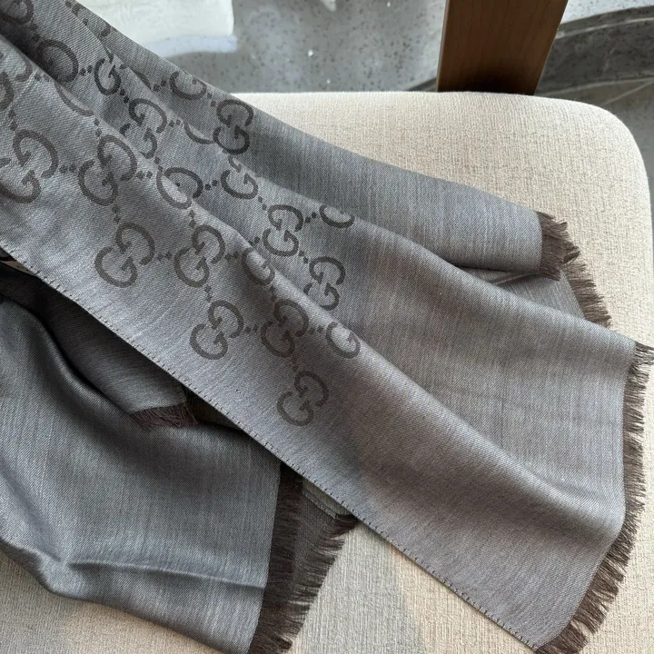 スーパーコピー グッチ マフラー