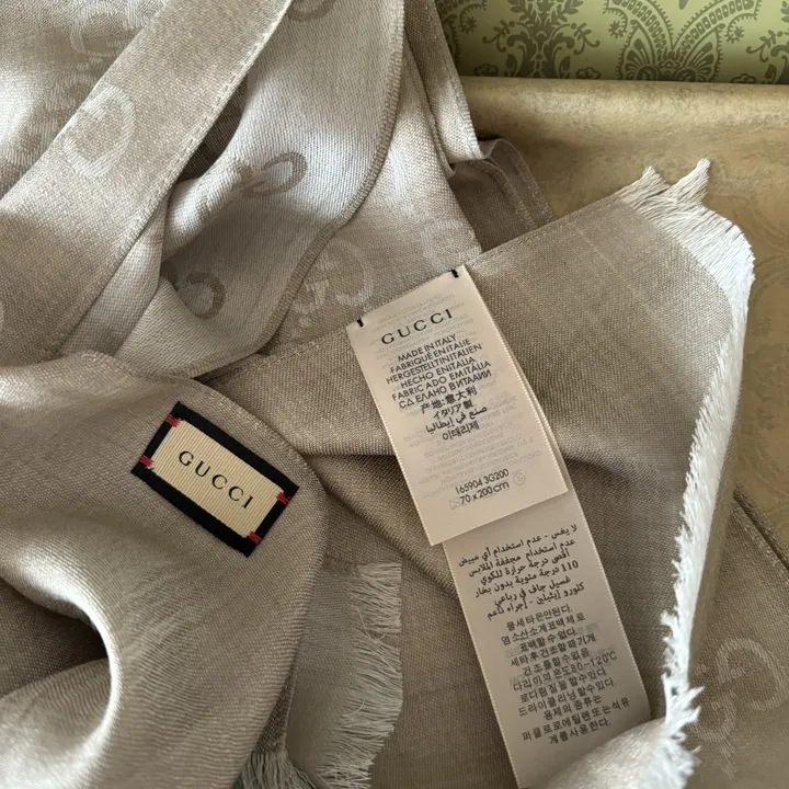 スーパーコピー グッチ マフラー