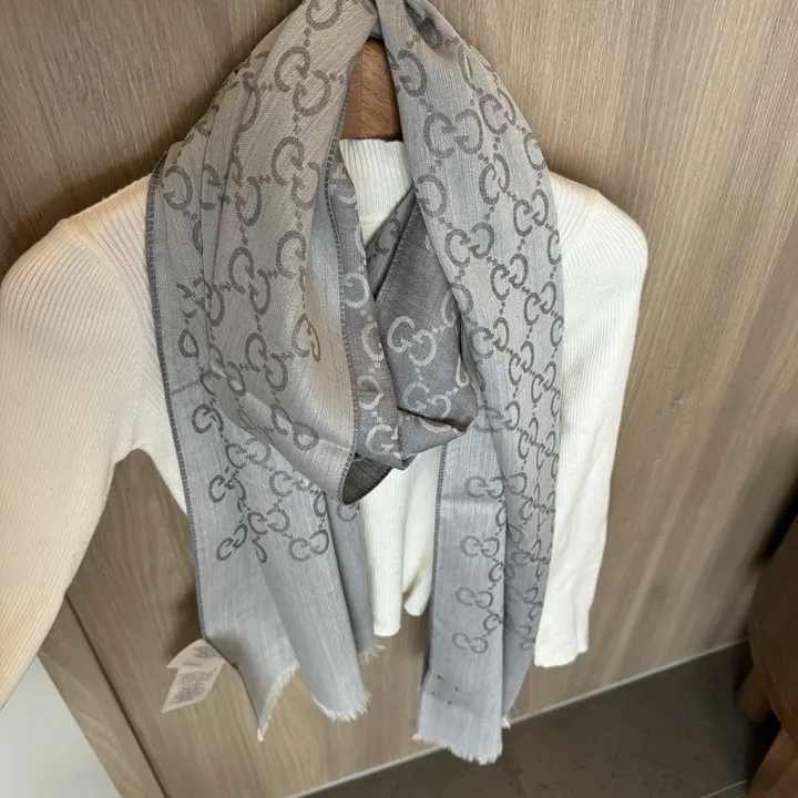 スーパーコピー グッチ マフラー