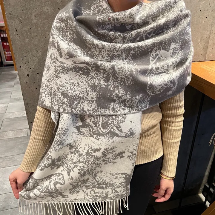 スーパーコピー ディオール マフラー