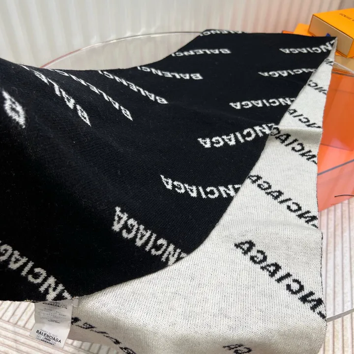 スーパーコピー セリーヌ マフラー