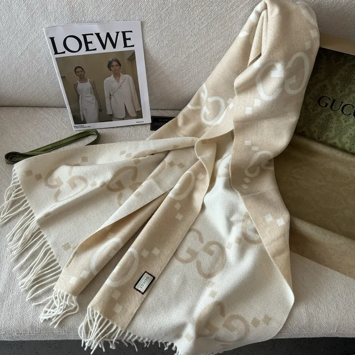 スーパーコピー グッチ マフラー