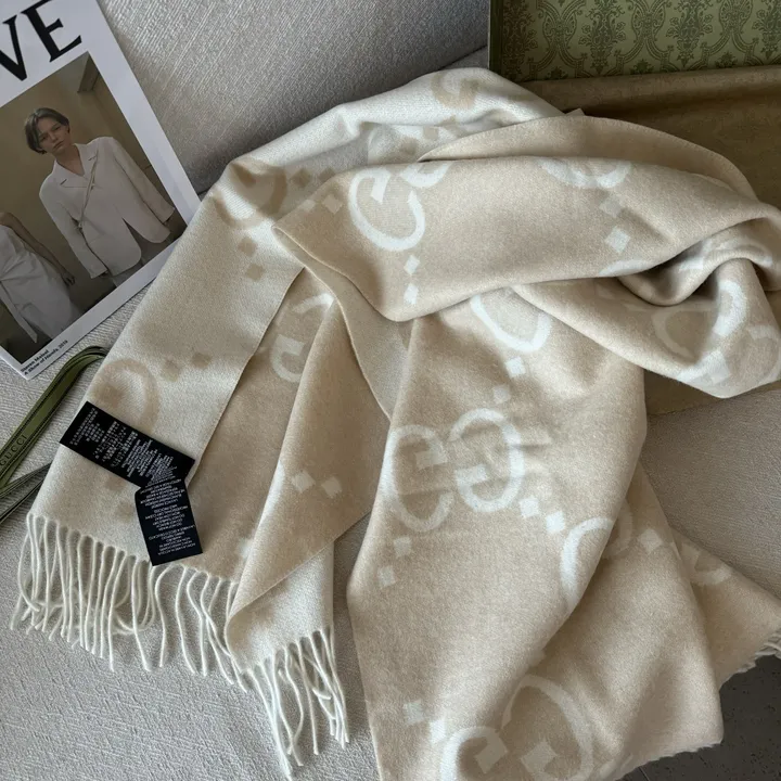 スーパーコピー グッチ マフラー