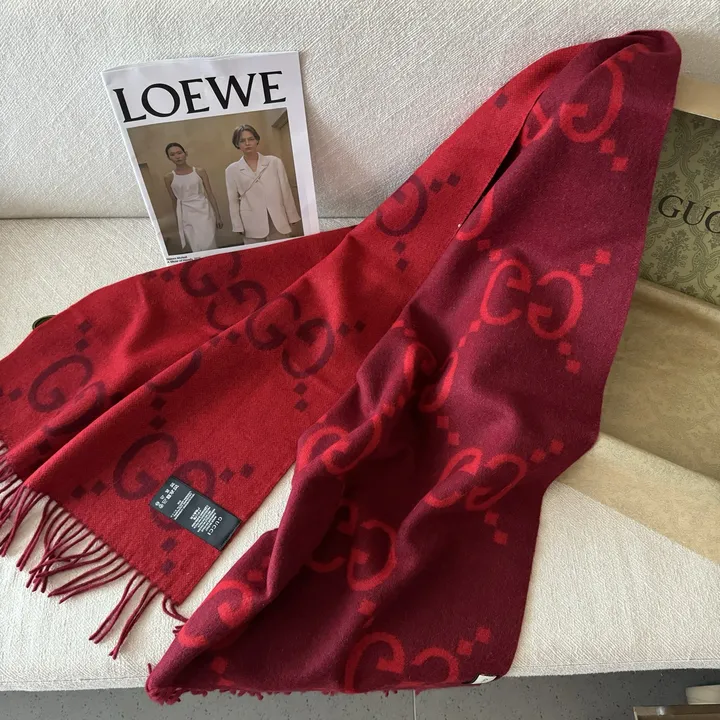 スーパーコピー グッチ マフラー