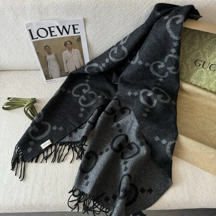 スーパーコピー グッチ マフラー