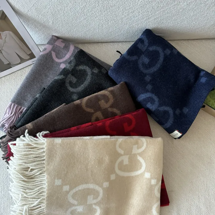 スーパーコピー グッチ マフラー