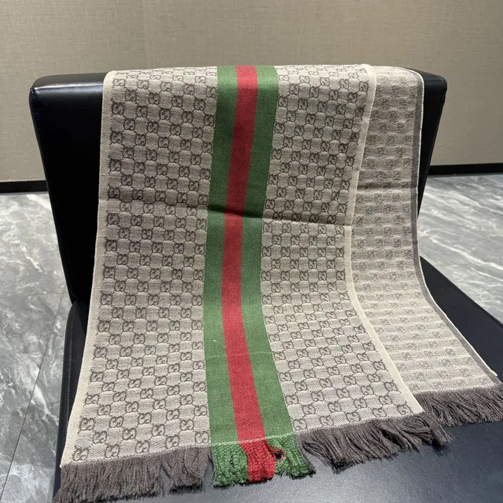 スーパーコピー グッチ マフラー