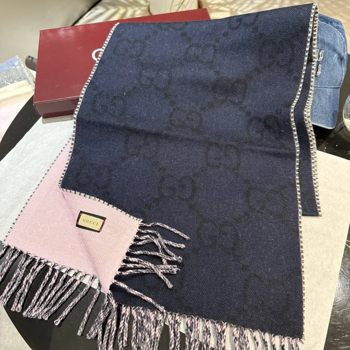 スーパーコピー グッチ マフラー