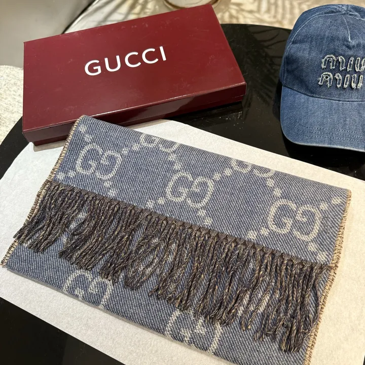 スーパーコピー グッチ マフラー