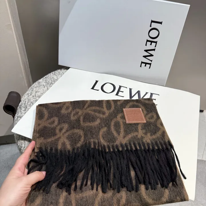 スーパーコピー ロエベ マフラー