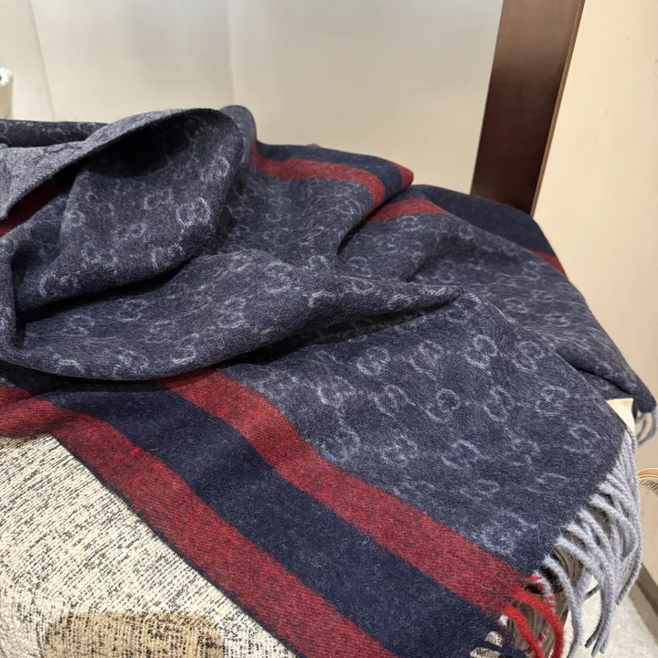 スーパーコピー グッチ マフラー