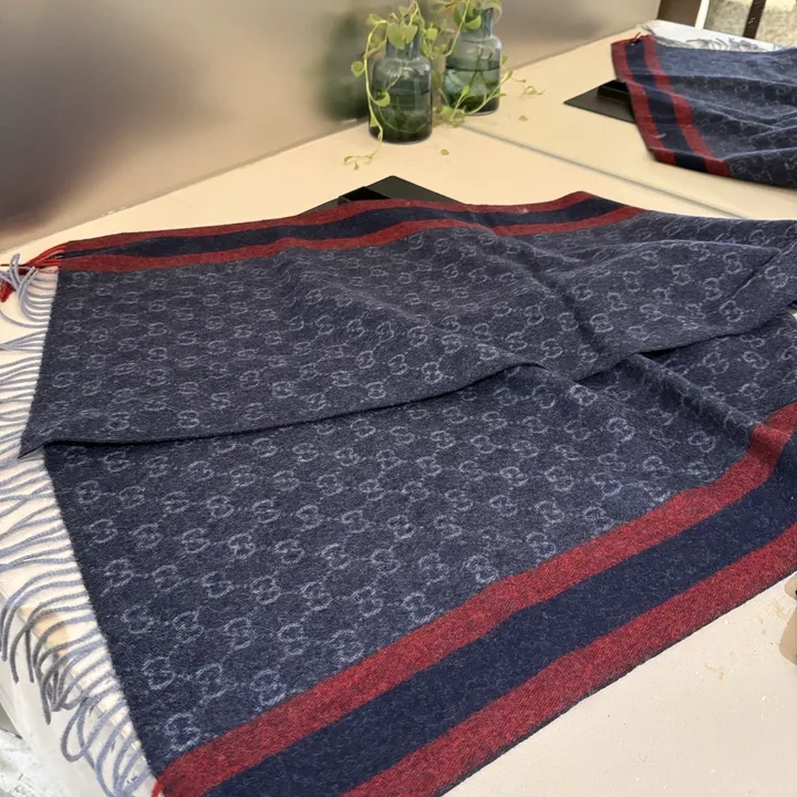 スーパーコピー グッチ マフラー