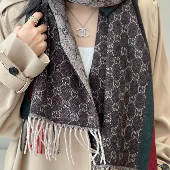 スーパーコピー グッチ マフラー