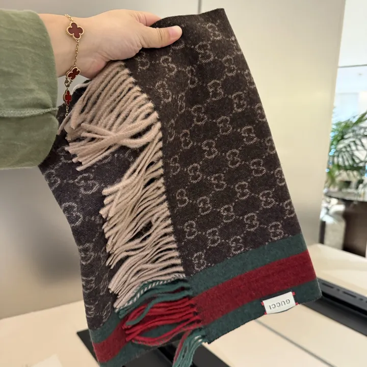 スーパーコピー グッチ マフラー