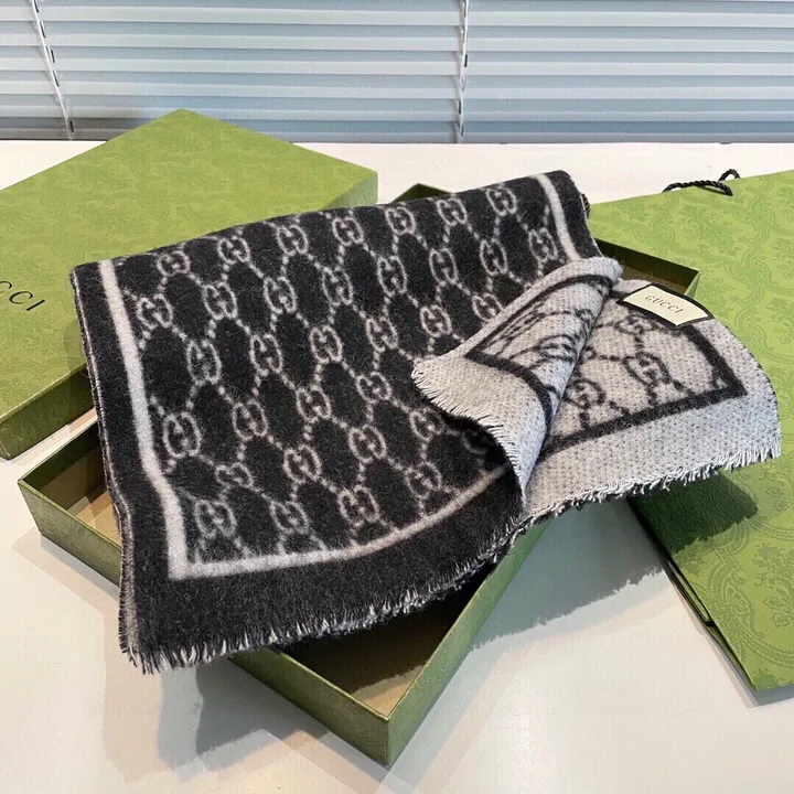 スーパーコピー グッチ マフラー