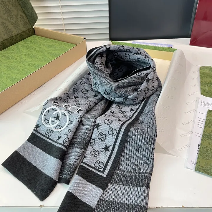 スーパーコピー グッチ マフラー