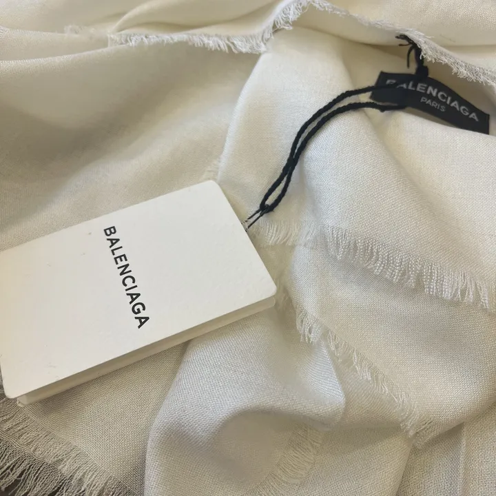 スーパーコピー セリーヌ マフラー