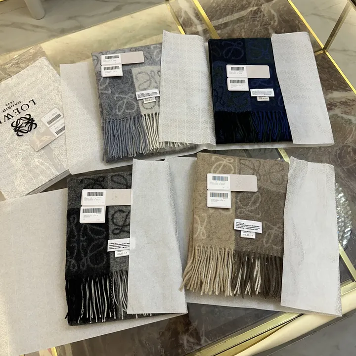 スーパーコピー ロエベ マフラー