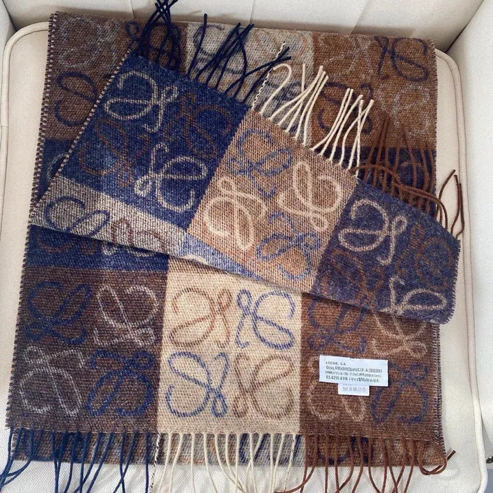 スーパーコピー ロエベ マフラー