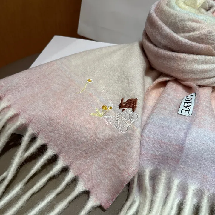 スーパーコピー ロエベ マフラー