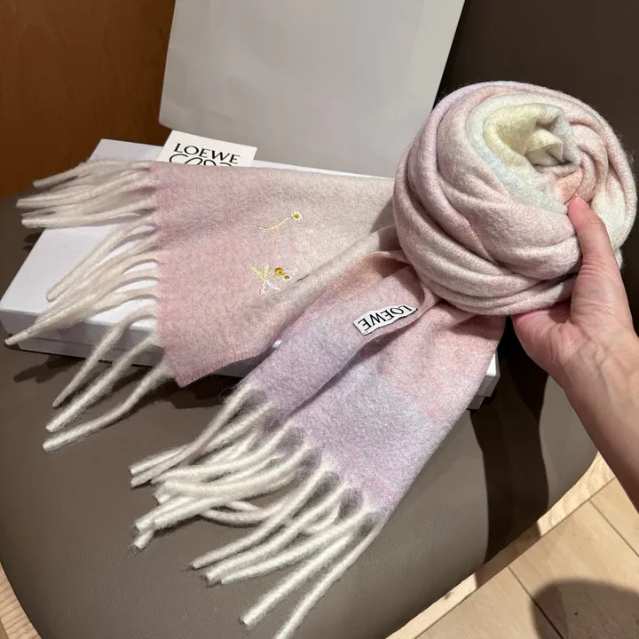 スーパーコピー ロエベ マフラー