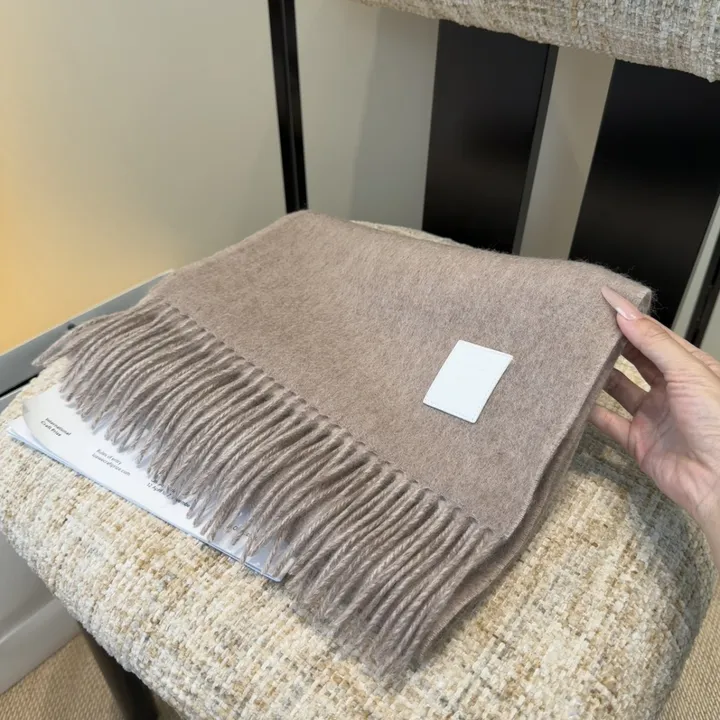 スーパーコピー ロエベ マフラー