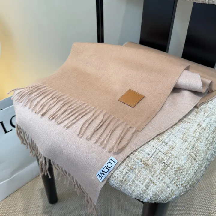 スーパーコピー ロエベ マフラー