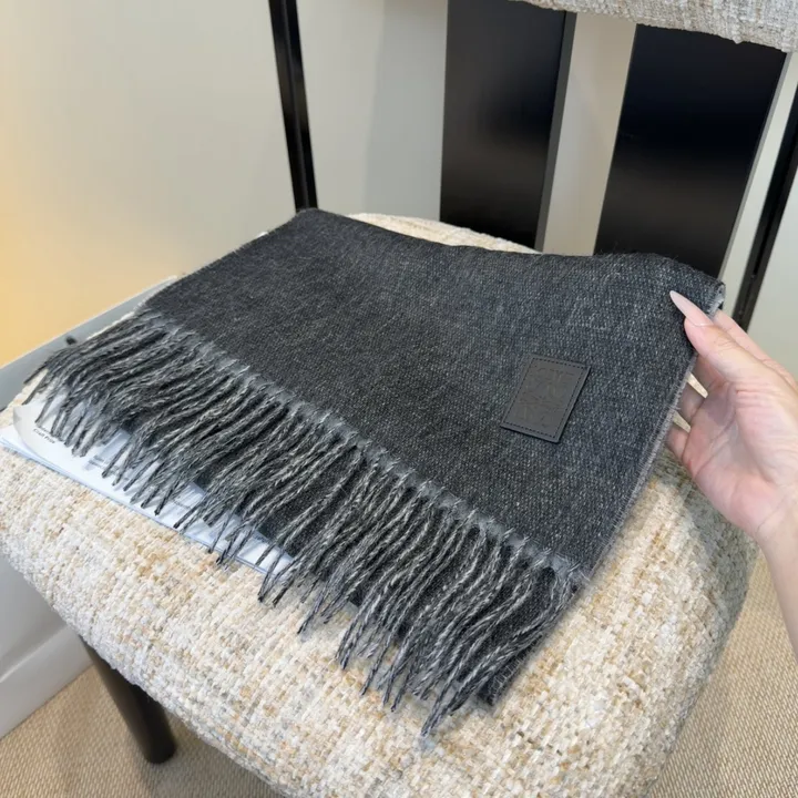 スーパーコピー ロエベ マフラー