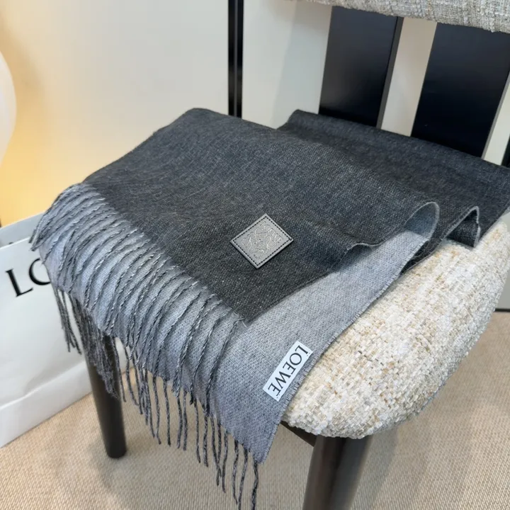 スーパーコピー ロエベ マフラー