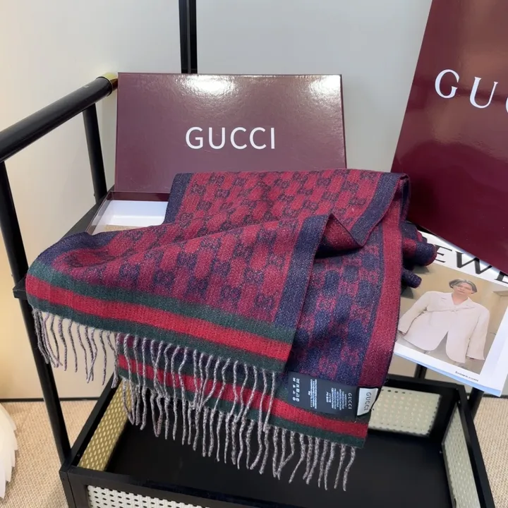 スーパーコピー グッチ マフラー