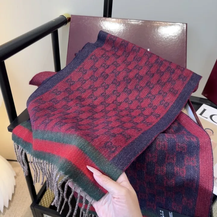 スーパーコピー グッチ マフラー