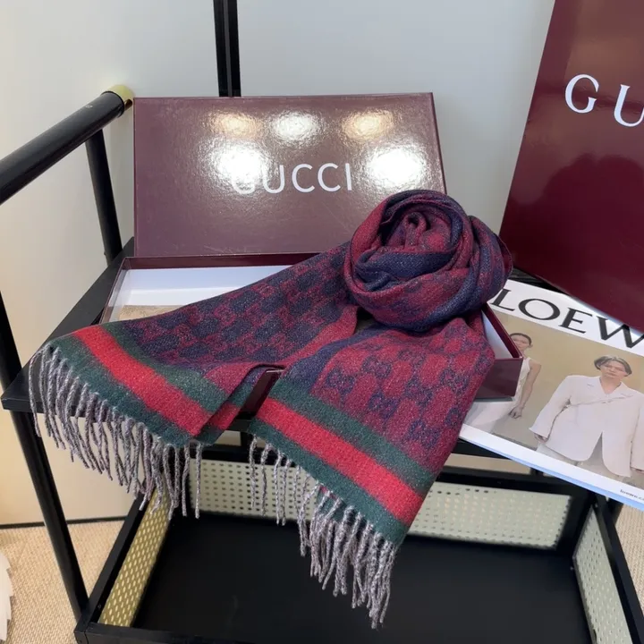 スーパーコピー グッチ マフラー