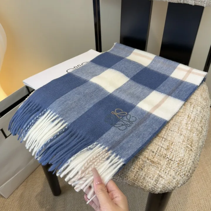 スーパーコピー ロエベ マフラー