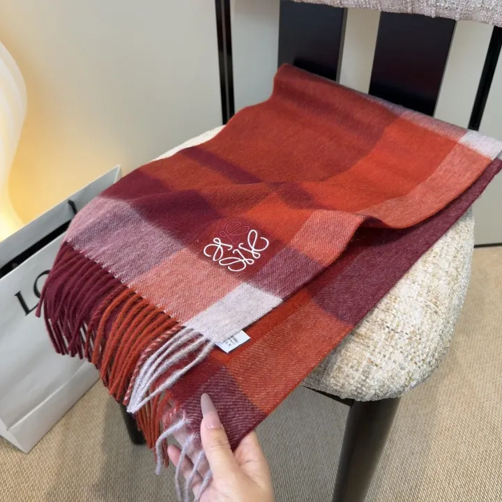 スーパーコピー ロエベ マフラー