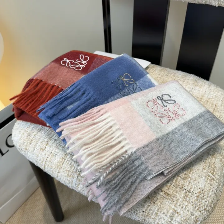 スーパーコピー ロエベ マフラー