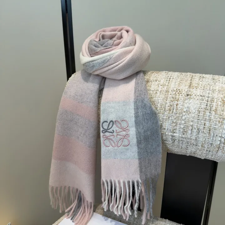 スーパーコピー ロエベ マフラー