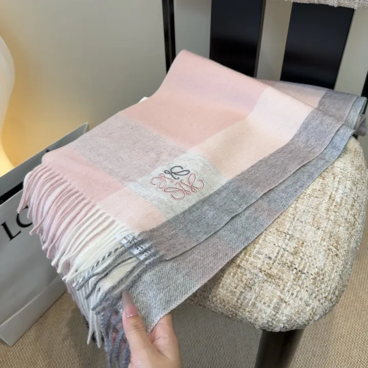 スーパーコピー ロエベ マフラー