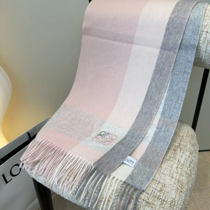 スーパーコピー ロエベ マフラー