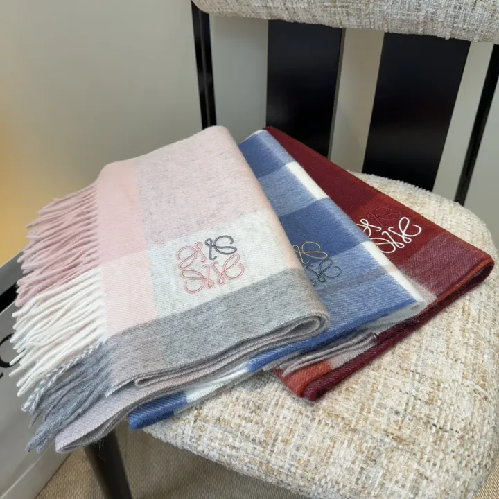 スーパーコピー ロエベ マフラー