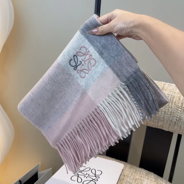 スーパーコピー ロエベ マフラー