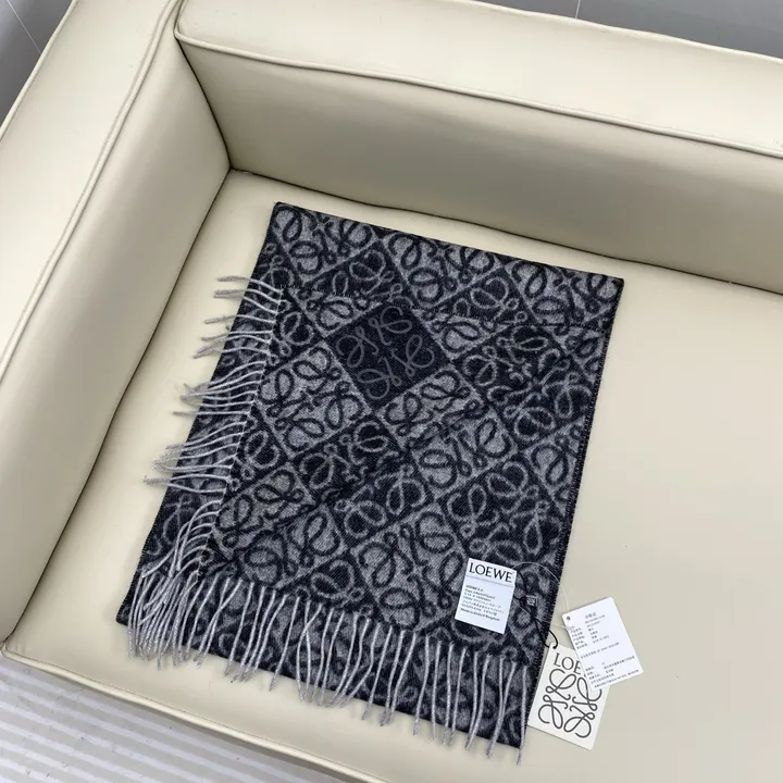 スーパーコピー ロエベ マフラー