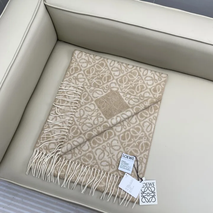 スーパーコピー ロエベ マフラー