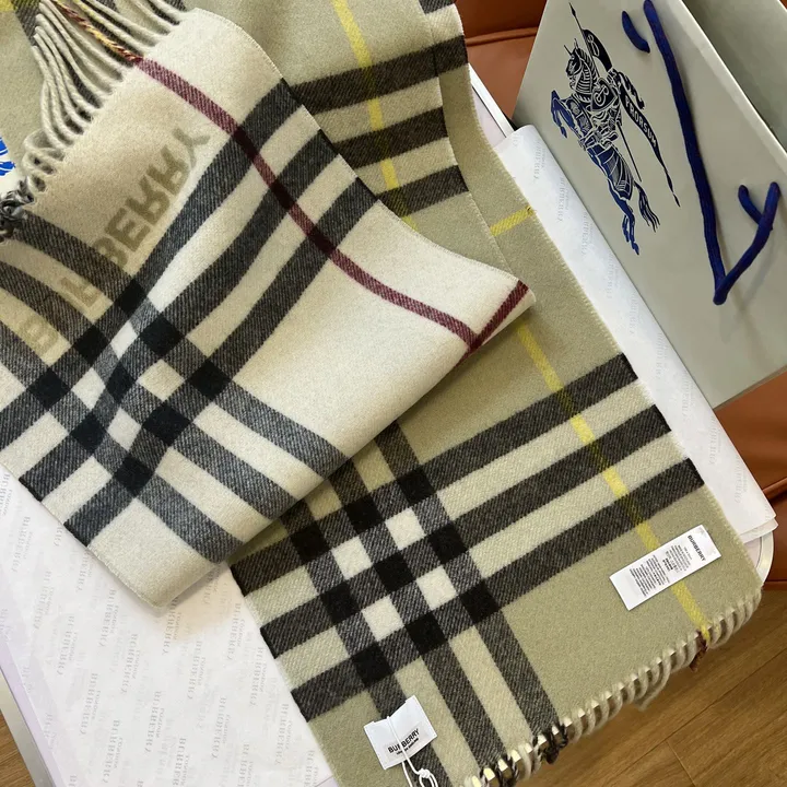 スーパーコピー バーバリー ス マフラー